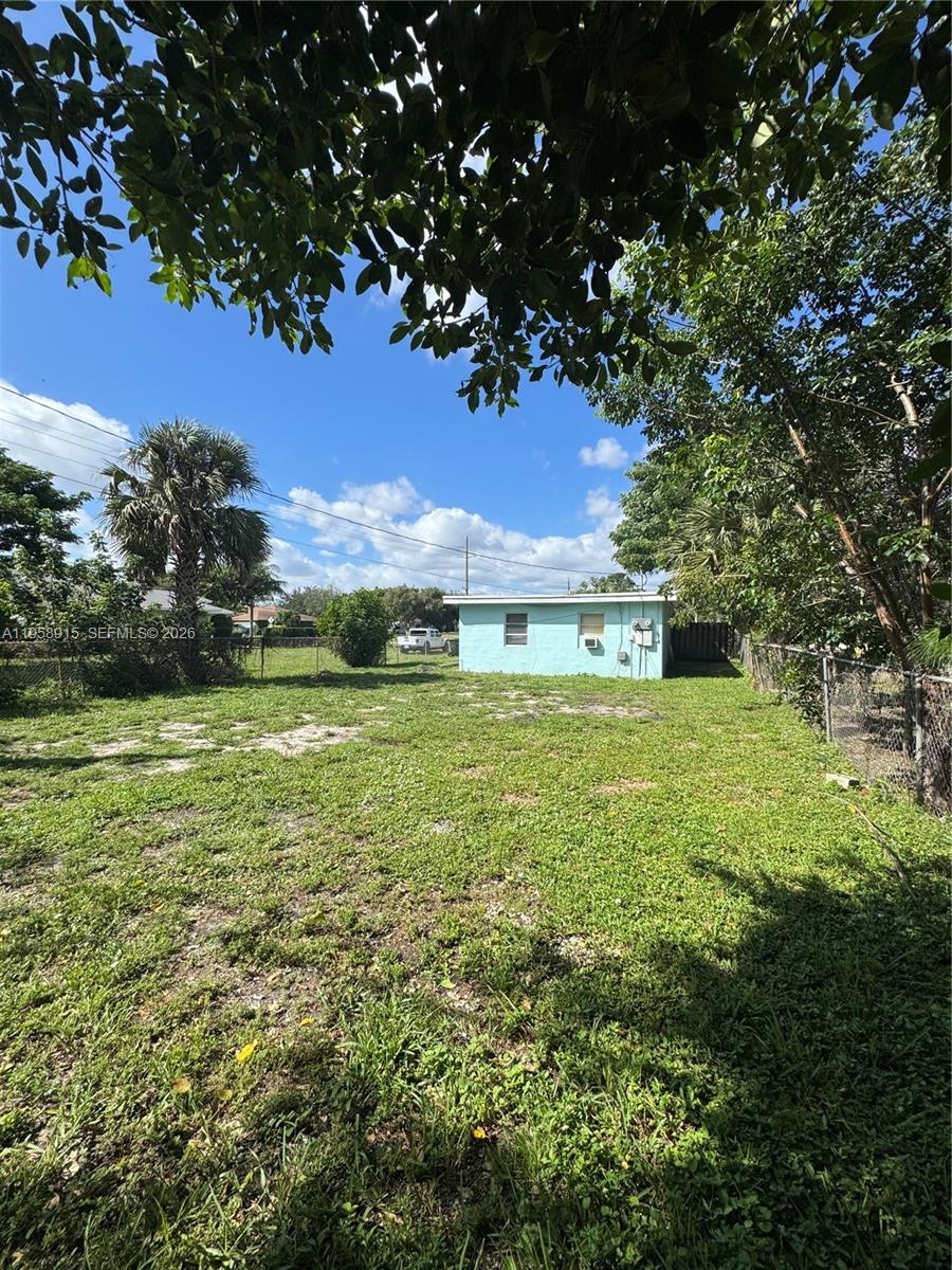DELRAY TOWN OF - Commercial Sale