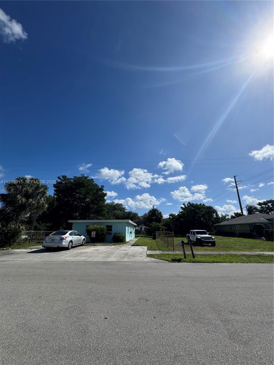 DELRAY TOWN OF - Commercial Sale
