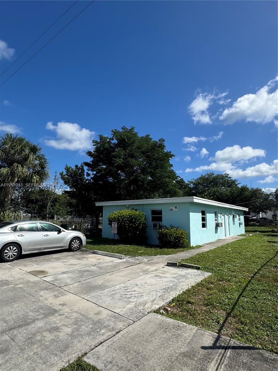 DELRAY TOWN OF - Commercial Sale