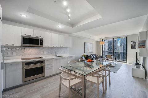 55 SW 9th St 3004 Miami FL 33130