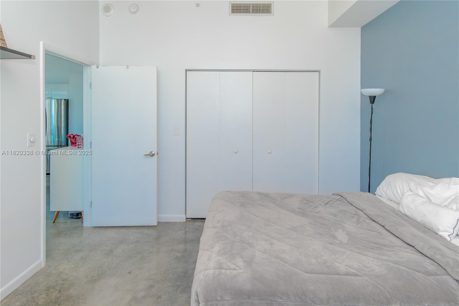 THE LOFT DOWNTOWN II CONDO - Residential Lease