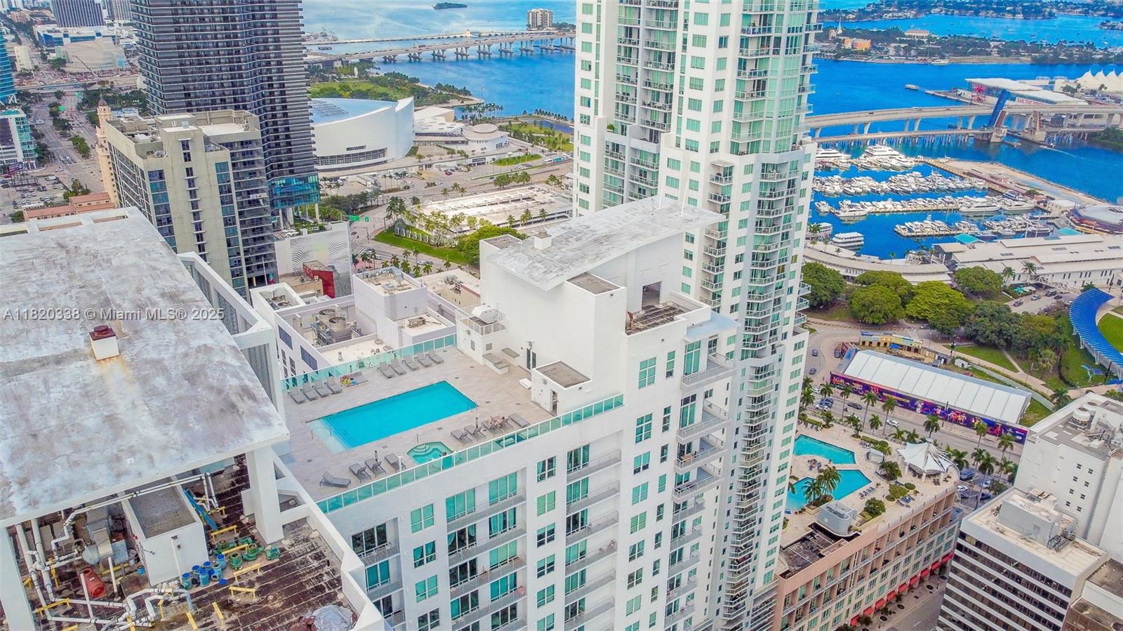 THE LOFT DOWNTOWN II CONDO - Residential Lease