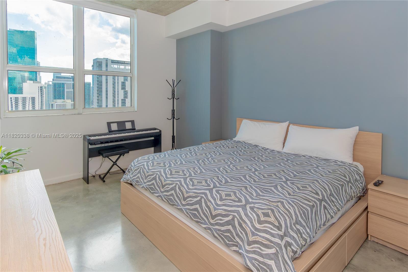 THE LOFT DOWNTOWN II CONDO - Residential Lease