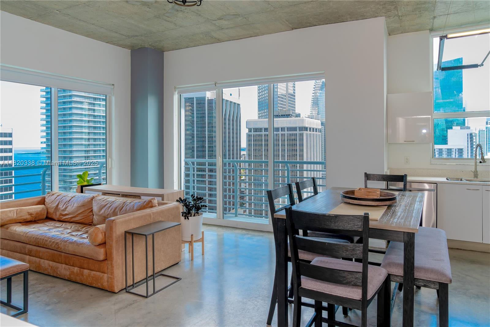 THE LOFT DOWNTOWN II CONDO - Residential Lease