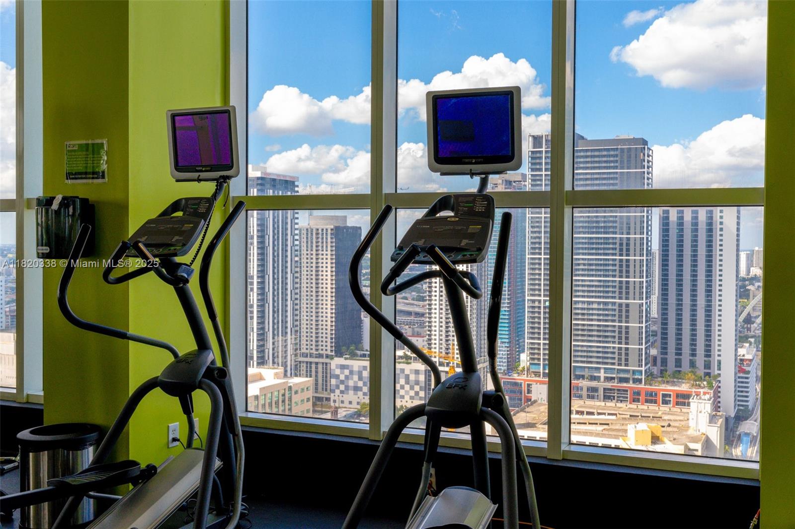 THE LOFT DOWNTOWN II CONDO - Residential Lease