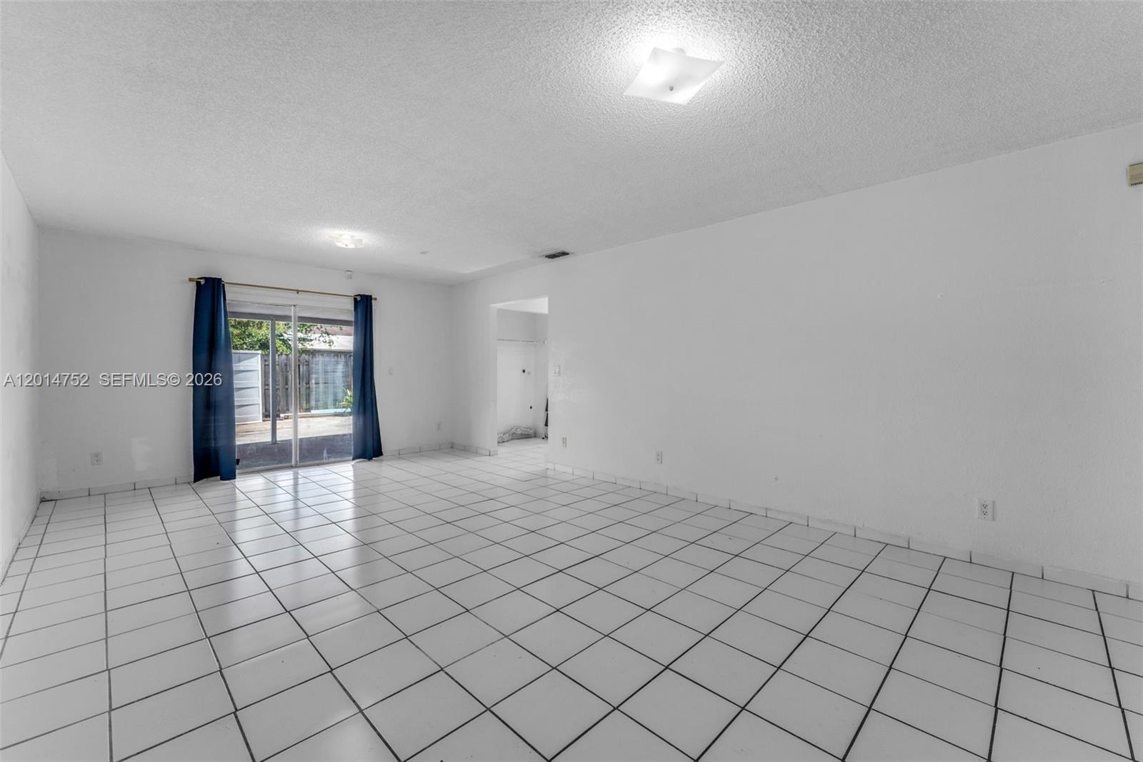 768 SW 9th St