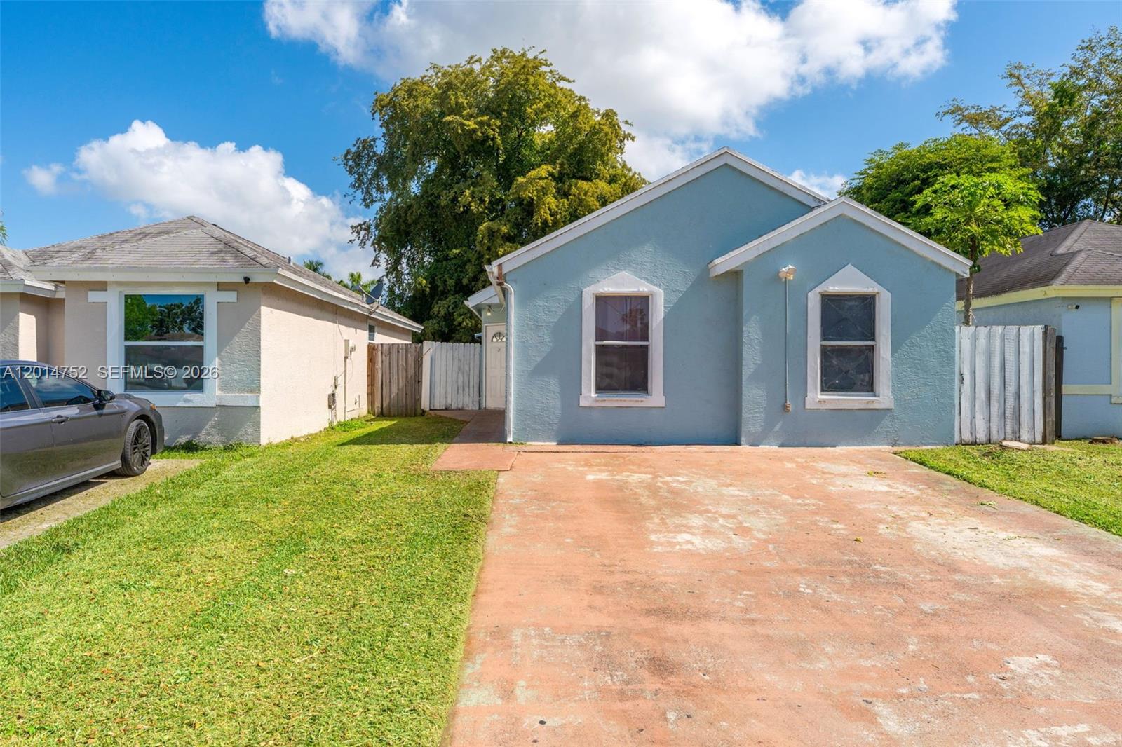 768 SW 9th St - Image 1