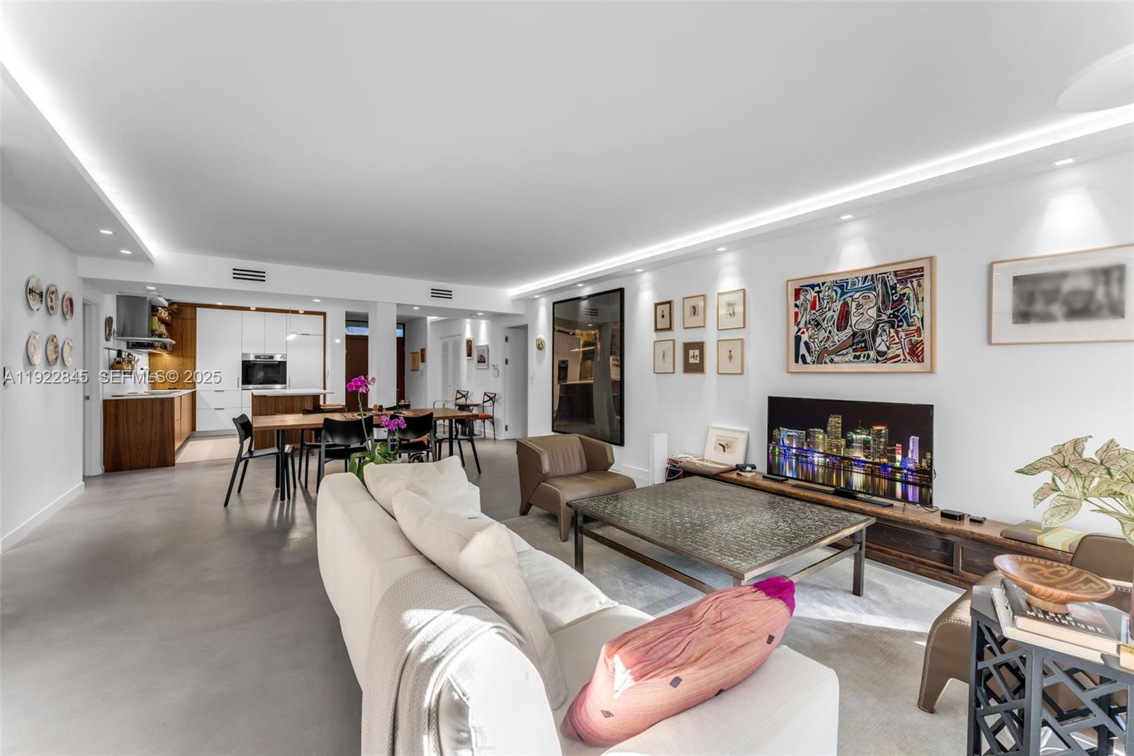 KEY COLONY NO 4 CONDO - Residential