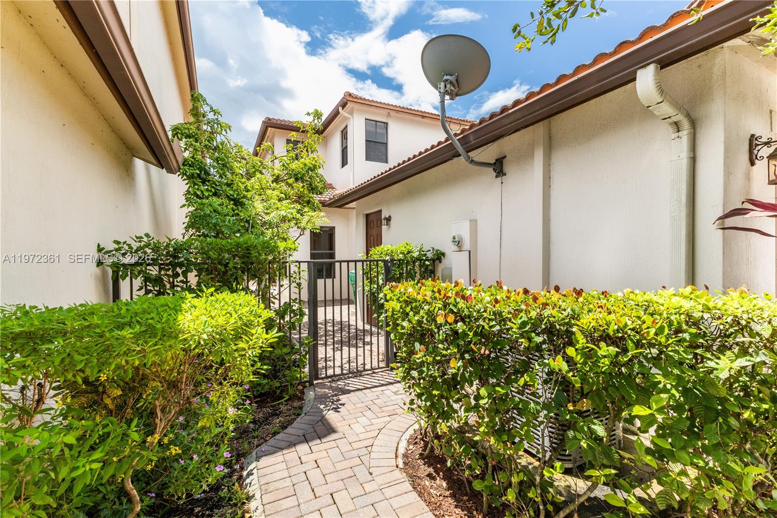 MONTERRA PLAT - Residential Lease