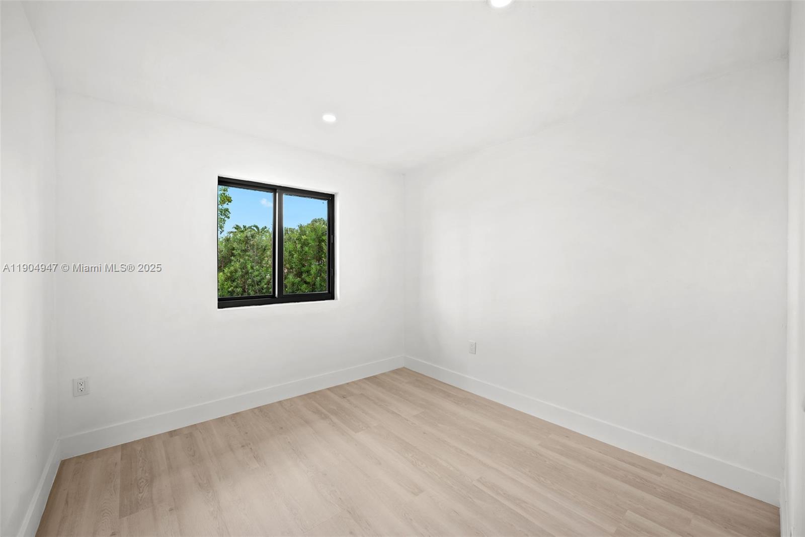 OAK PARK SEC 5 - Residential