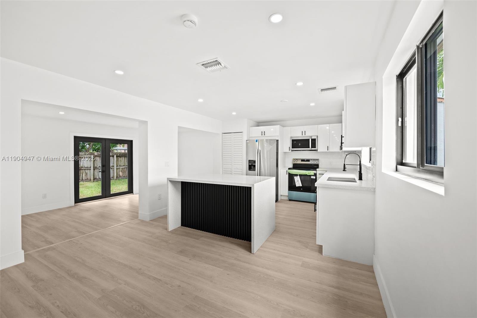 OAK PARK SEC 5 - Residential