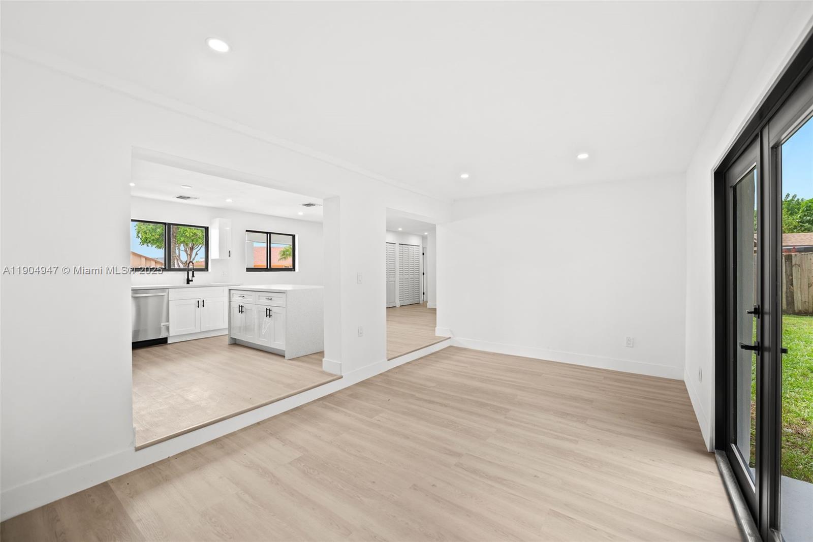 OAK PARK SEC 5 - Residential