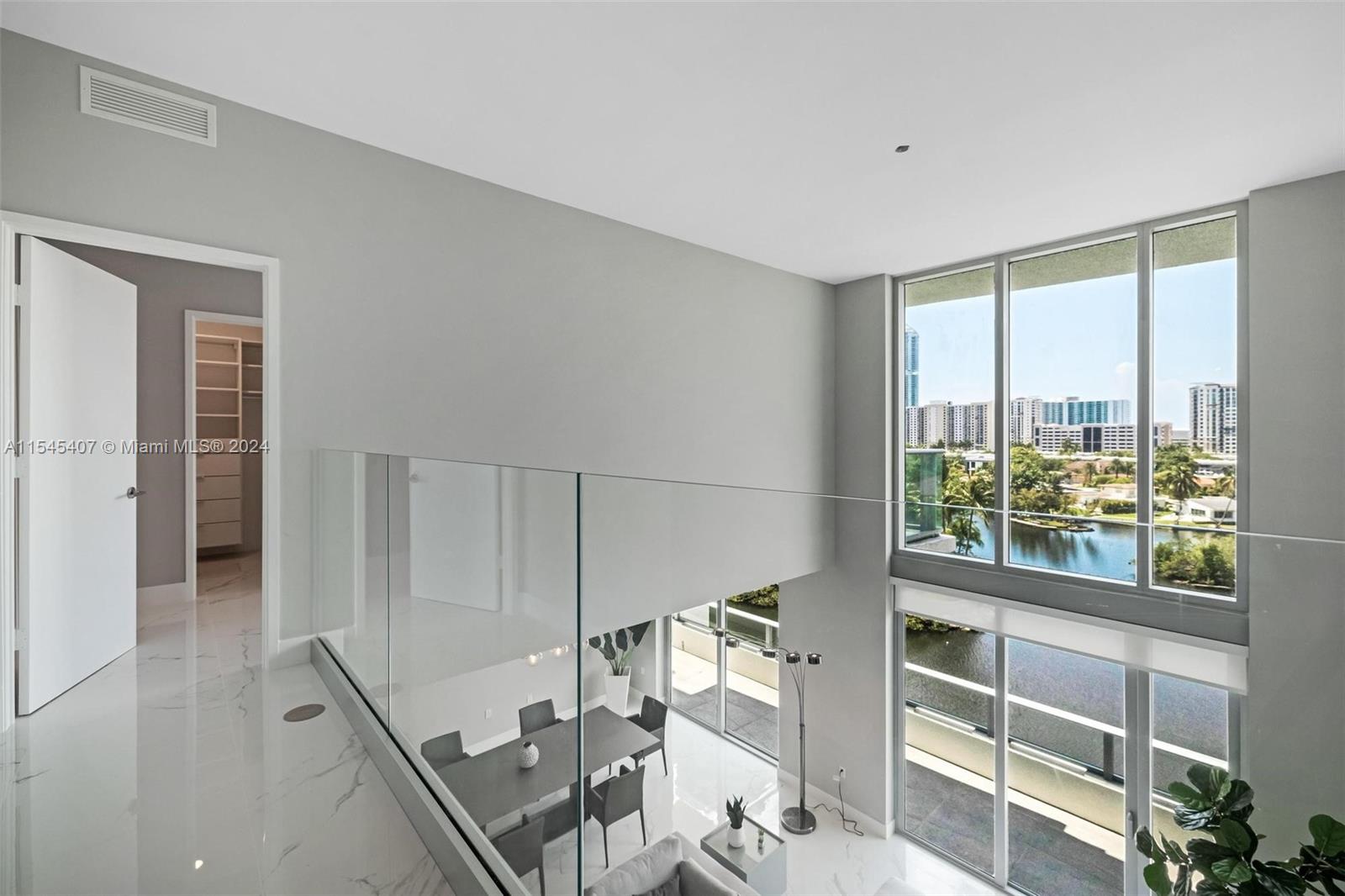 PARQUE TOWERS CONDO - Residential