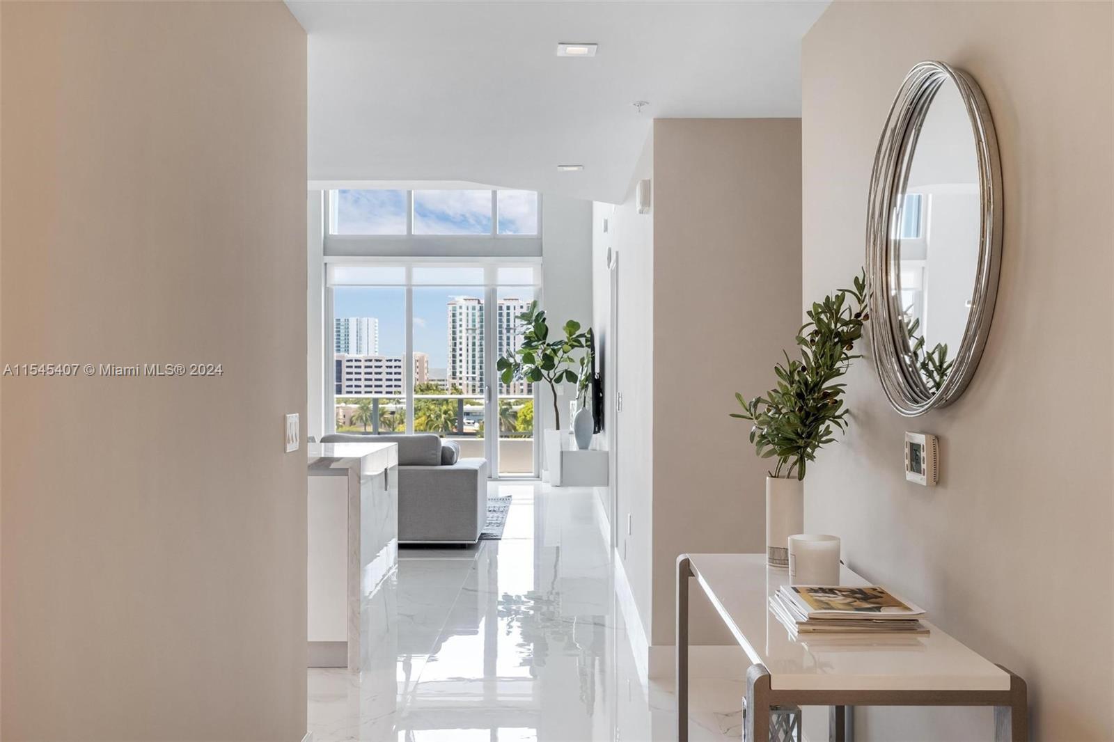PARQUE TOWERS CONDO - Residential