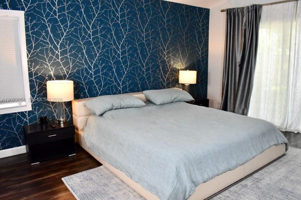 LANDINGS - Residential