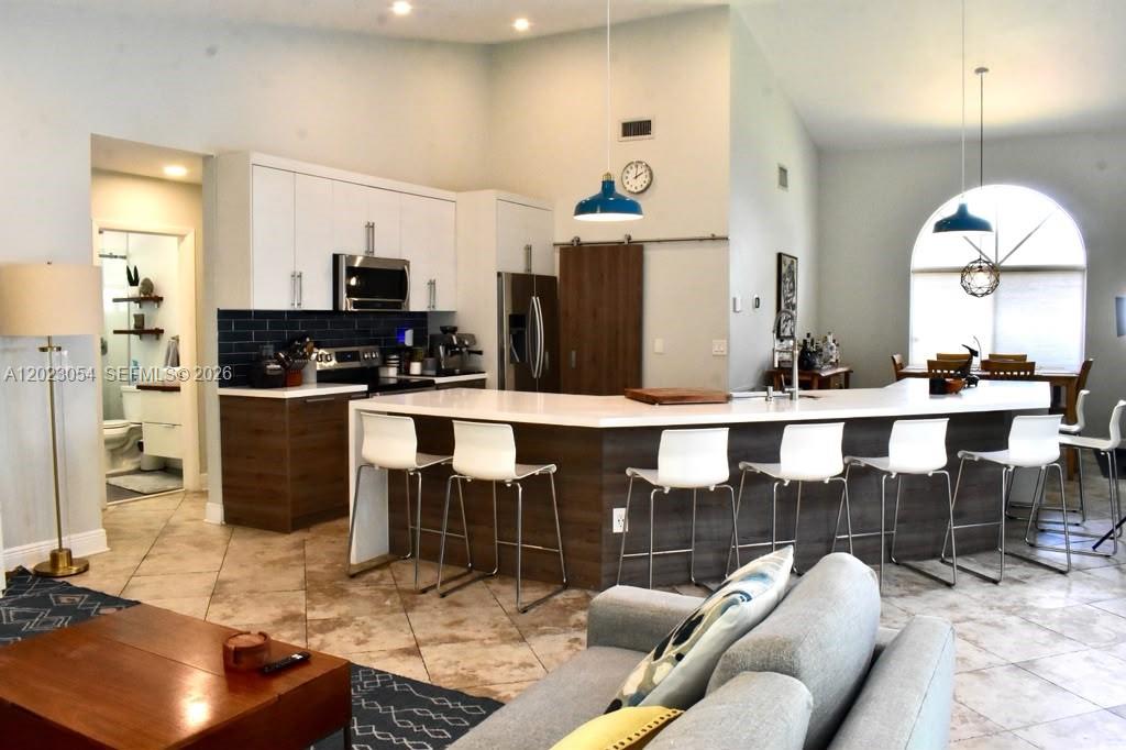 LANDINGS - Residential