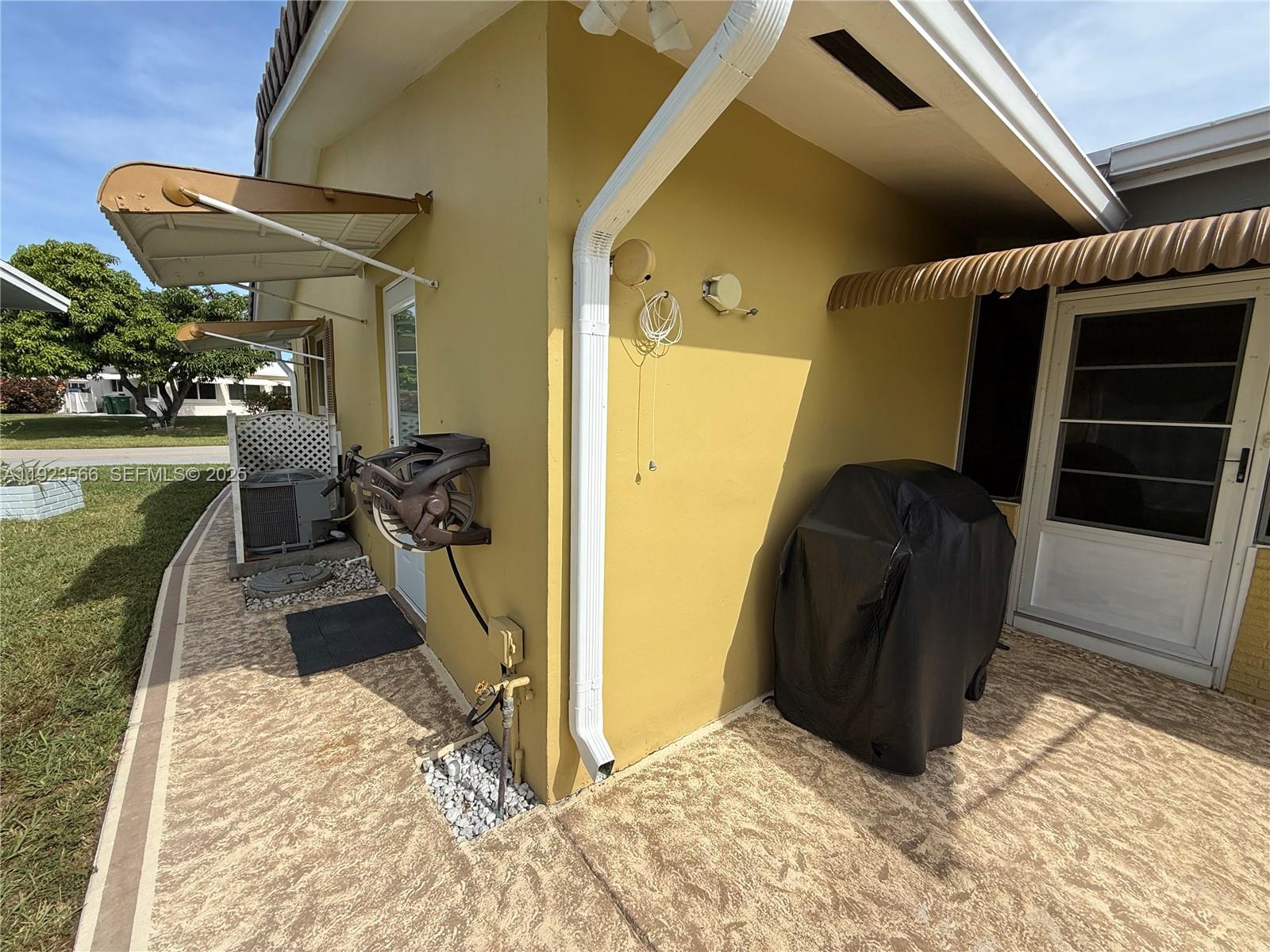 MAINLANDS OF TAMARAC LAKE - Residential