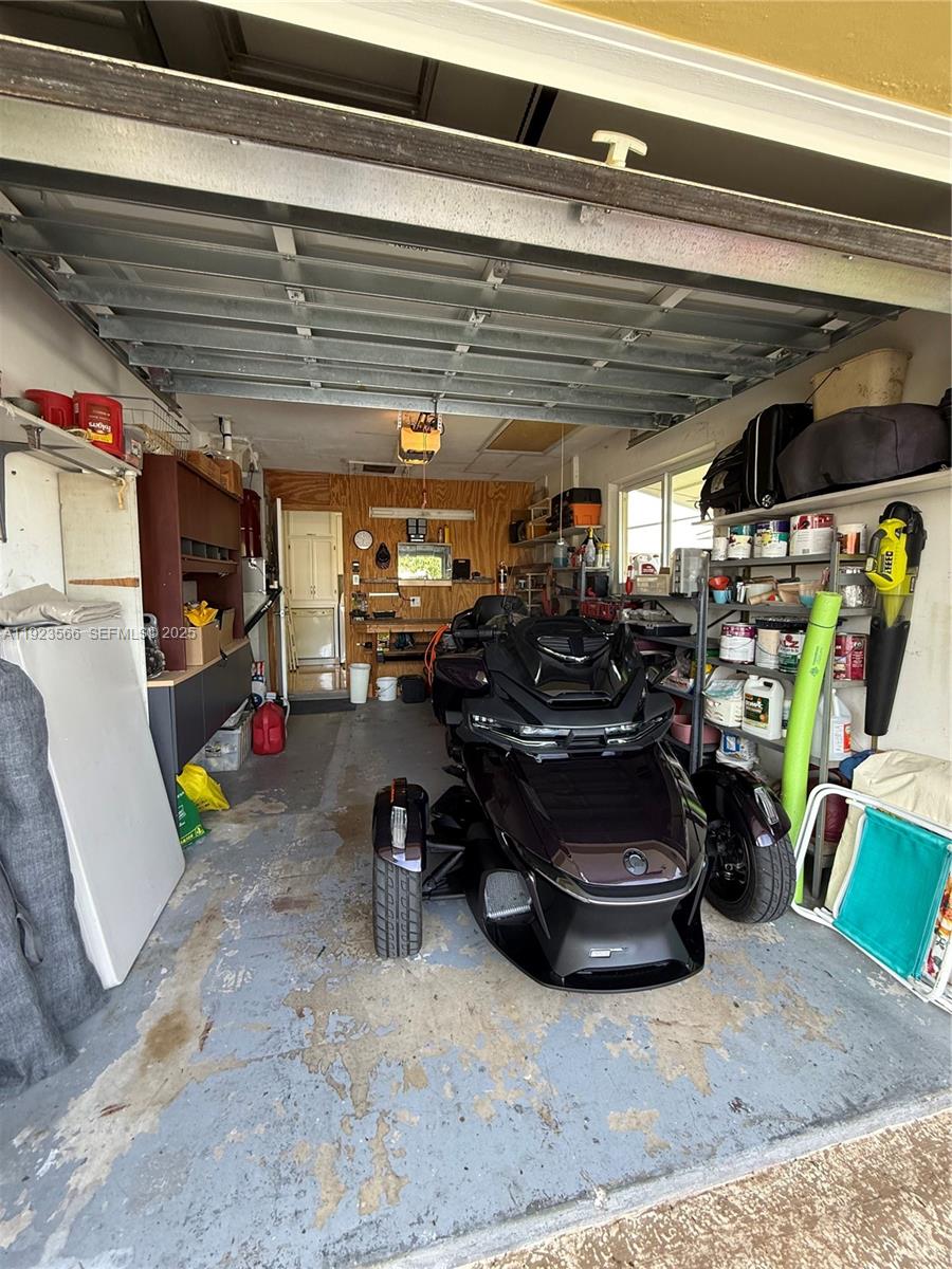 MAINLANDS OF TAMARAC LAKE - Residential