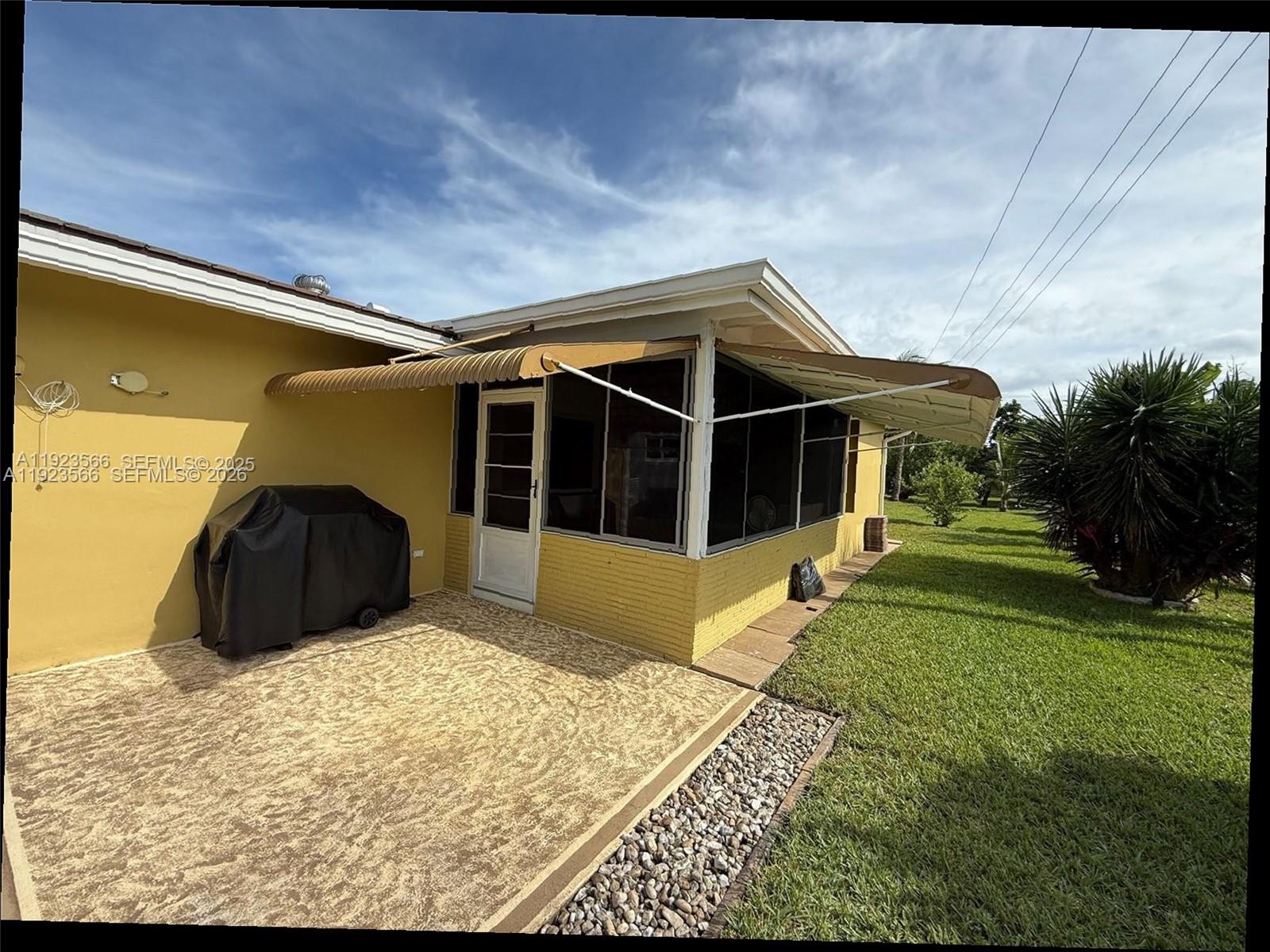 MAINLANDS OF TAMARAC LAKE - Residential