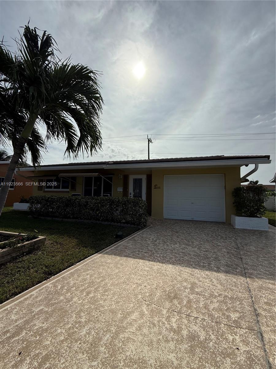 MAINLANDS OF TAMARAC LAKE - Residential