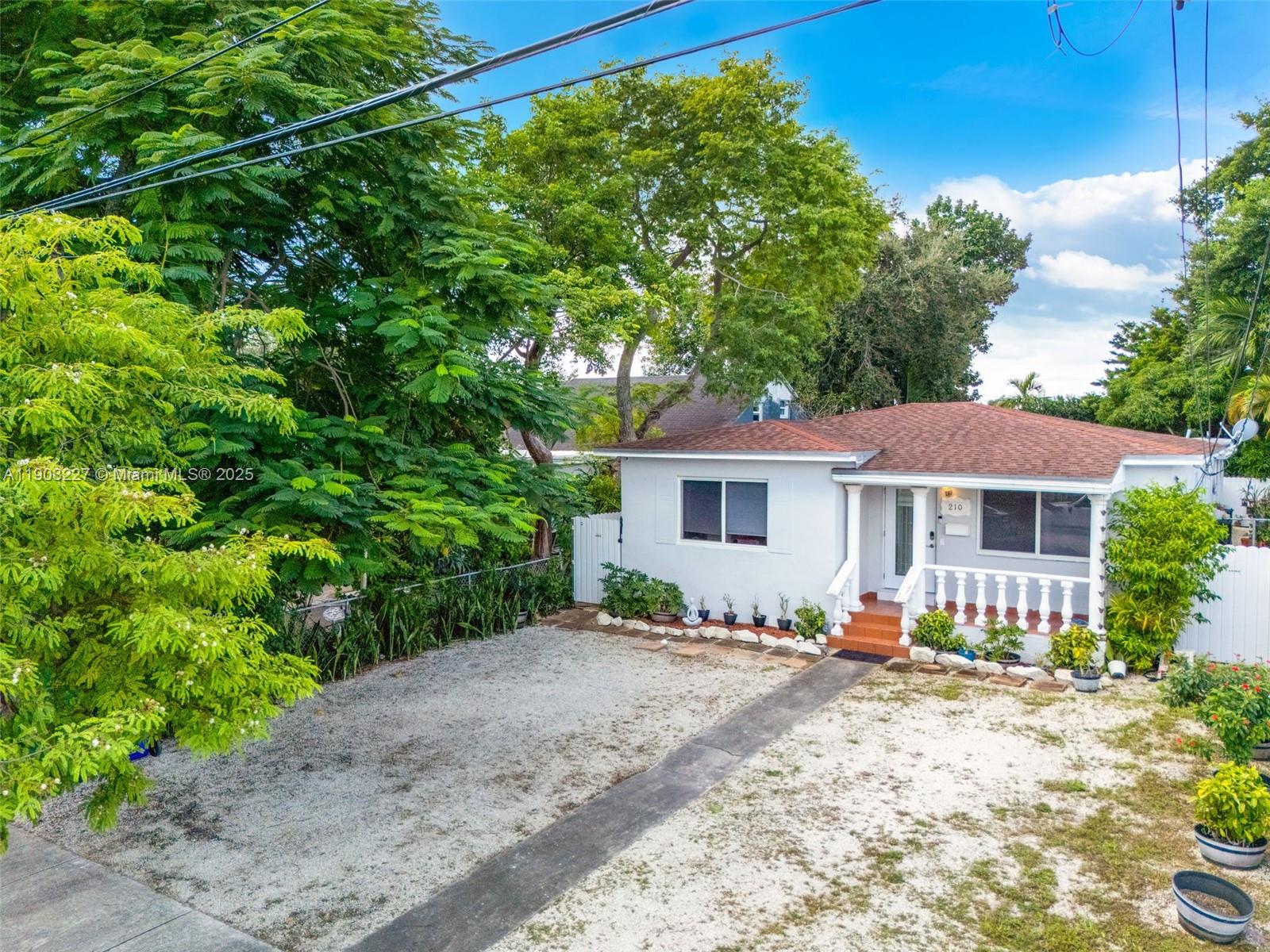 W FLAGLER PK - Residential