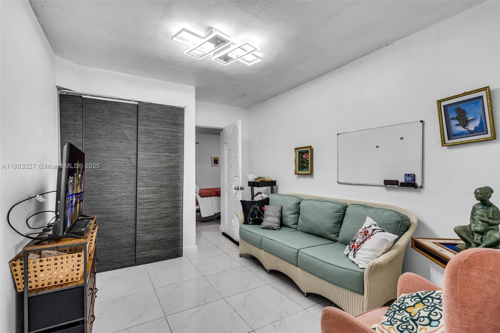 W FLAGLER PK - Residential