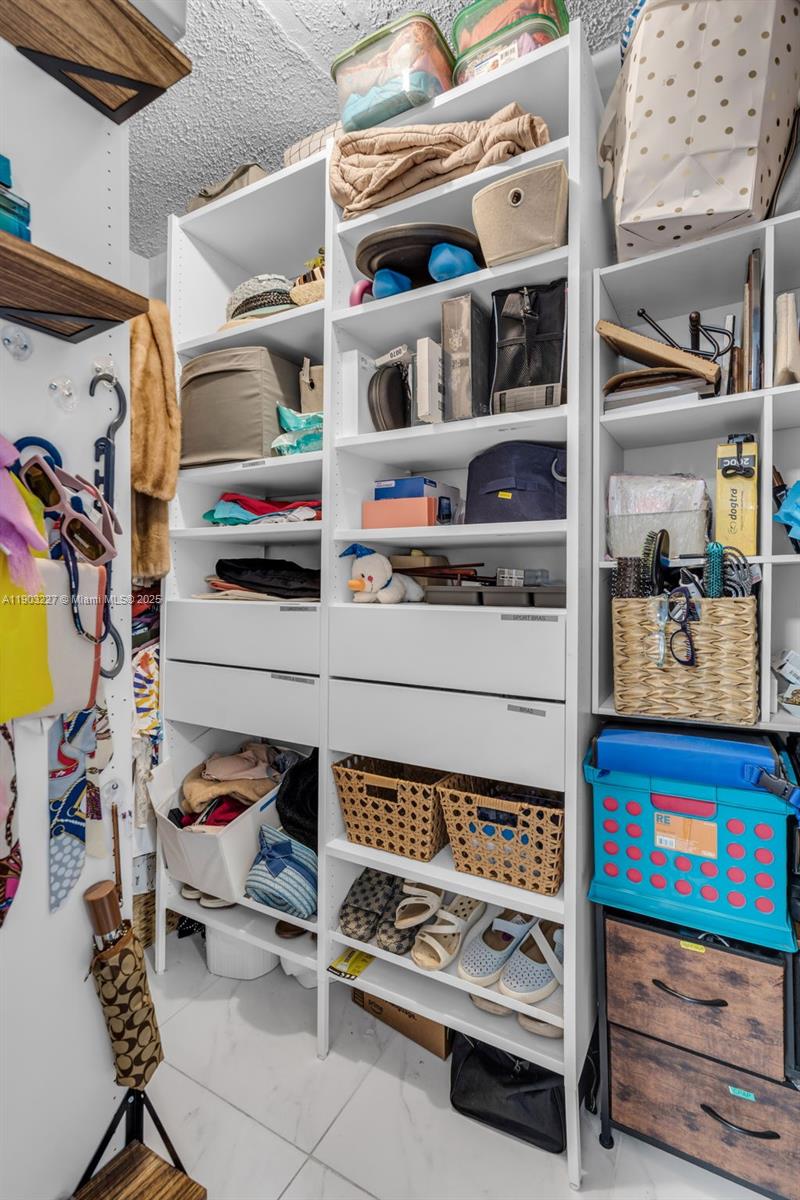 W FLAGLER PK - Residential