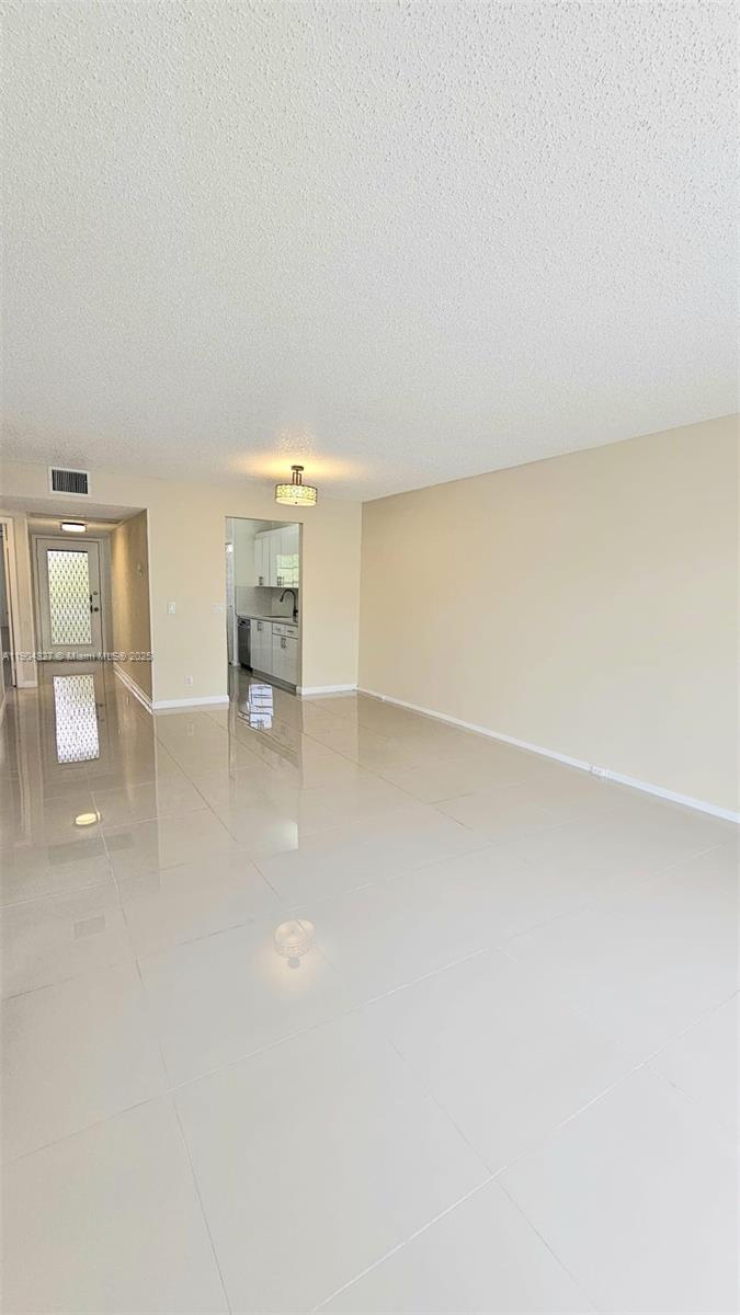 CAMBRIDGE AT CENTURY VILL - Residential Lease