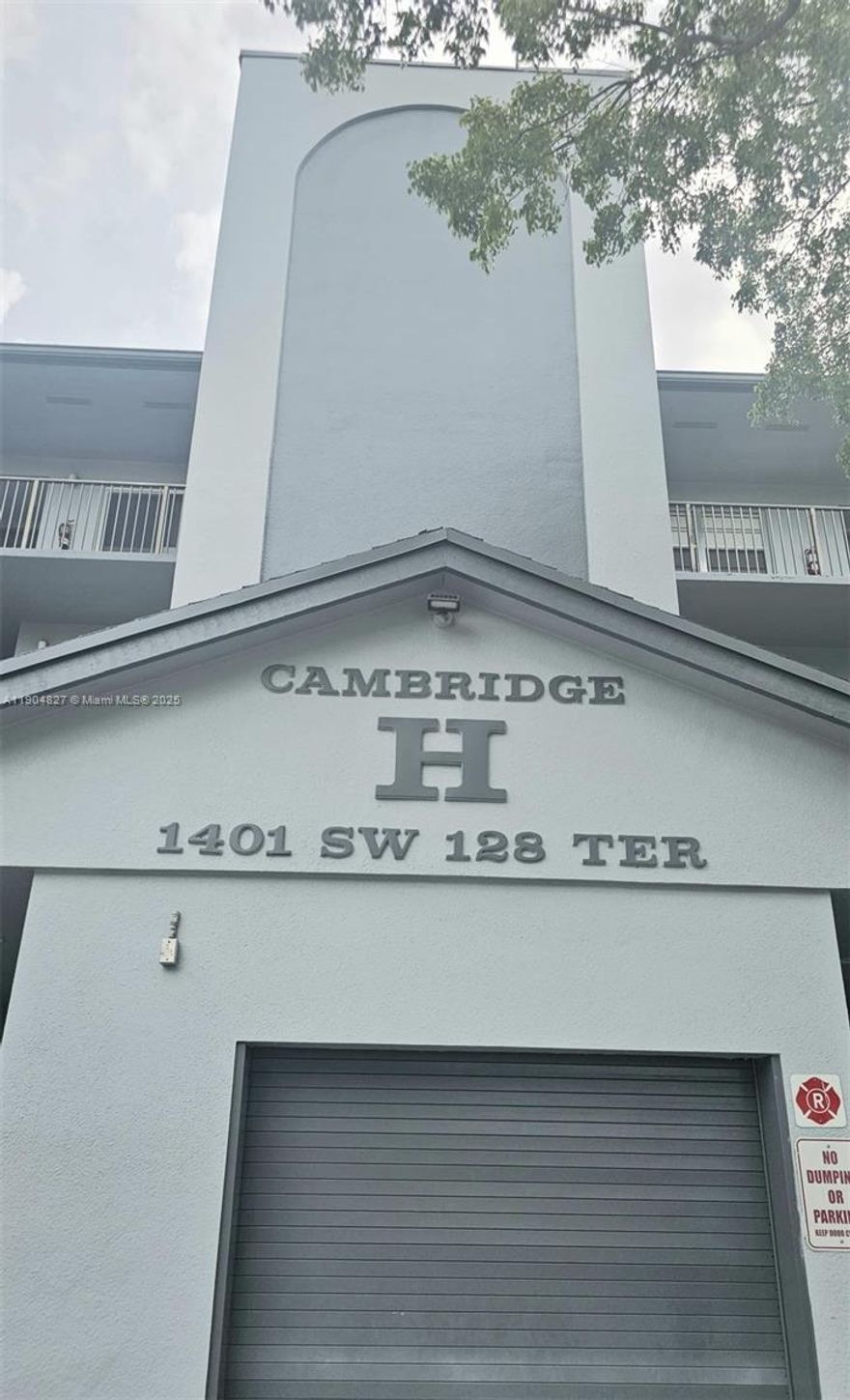 Beautiful 2 bed, 2 bath Apt in Century Village on the top floor. This unit has a washer/dryer in the unit. Tile floor, Remodeled Kitchen and Bath, There is a balcony with a screened in patio out back, Multi Million Dollar Clubhouse, pools, tennis, transportation, private security, guarded gates and more.