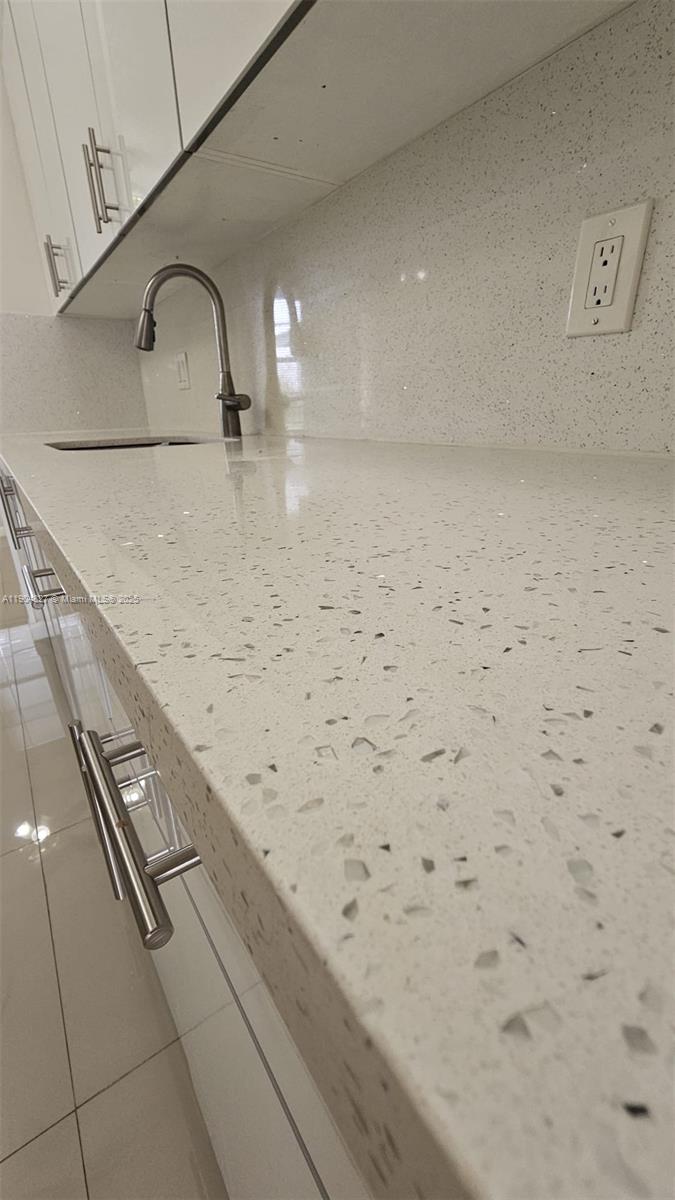 CAMBRIDGE AT CENTURY VILL - Residential Lease