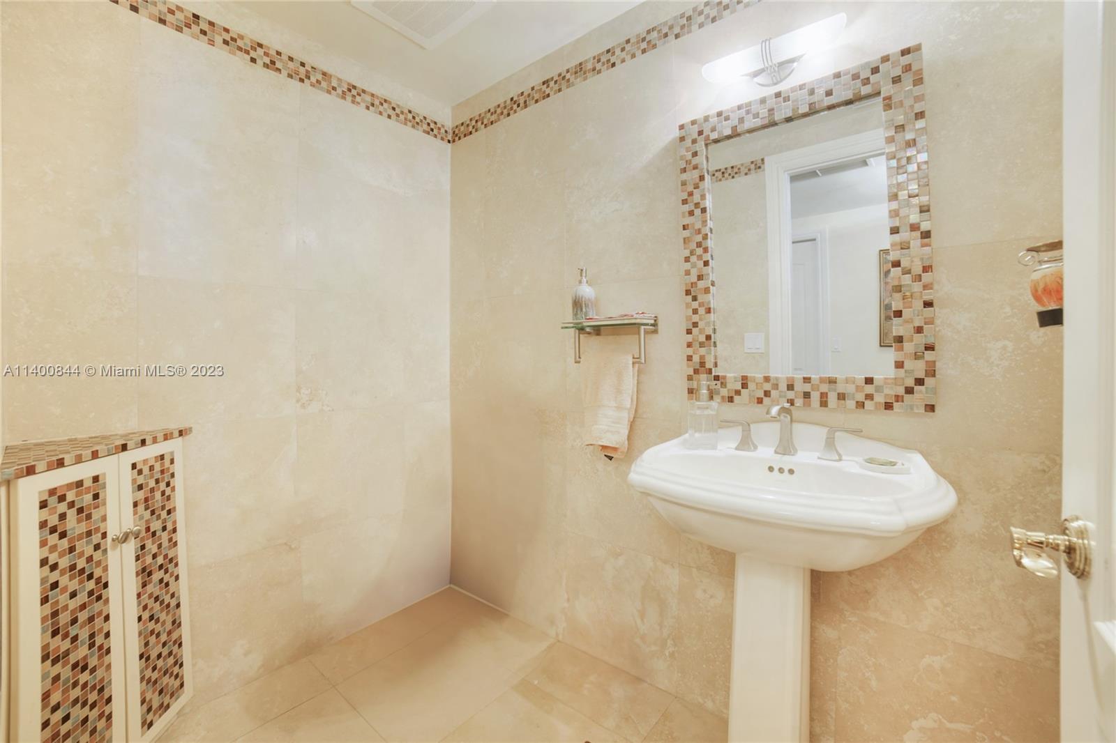 VILLAS OF POSITANO - Residential