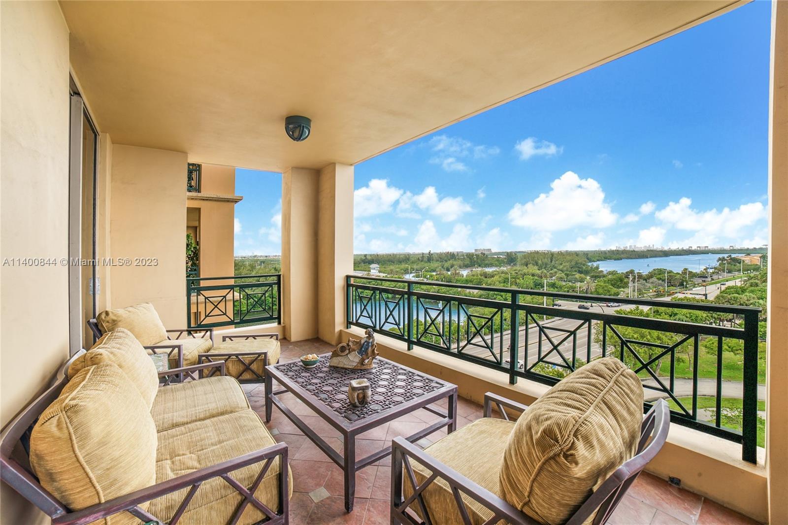 VILLAS OF POSITANO - Residential