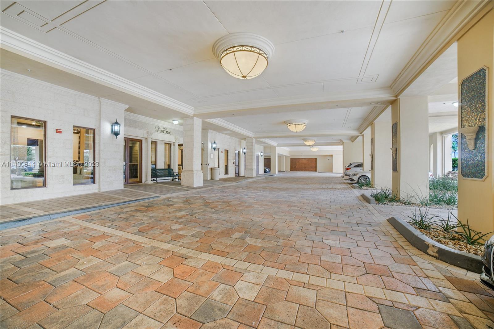 VILLAS OF POSITANO - Residential