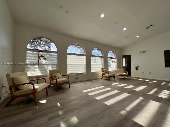 POMPANO BY THE SEA RESUB - Residential Lease