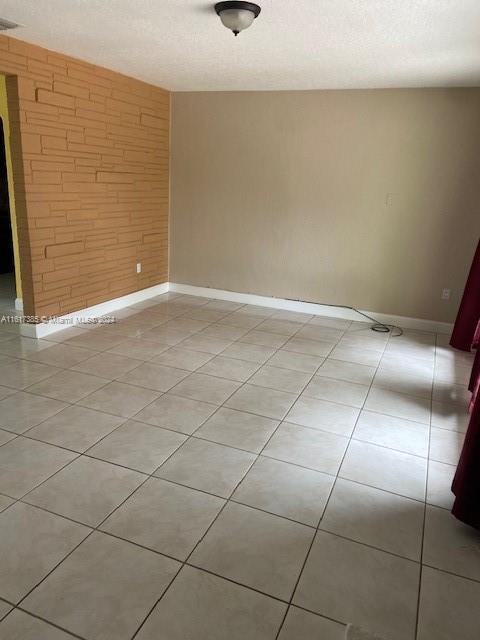 MIRAMAR SEC 5 - Residential Lease