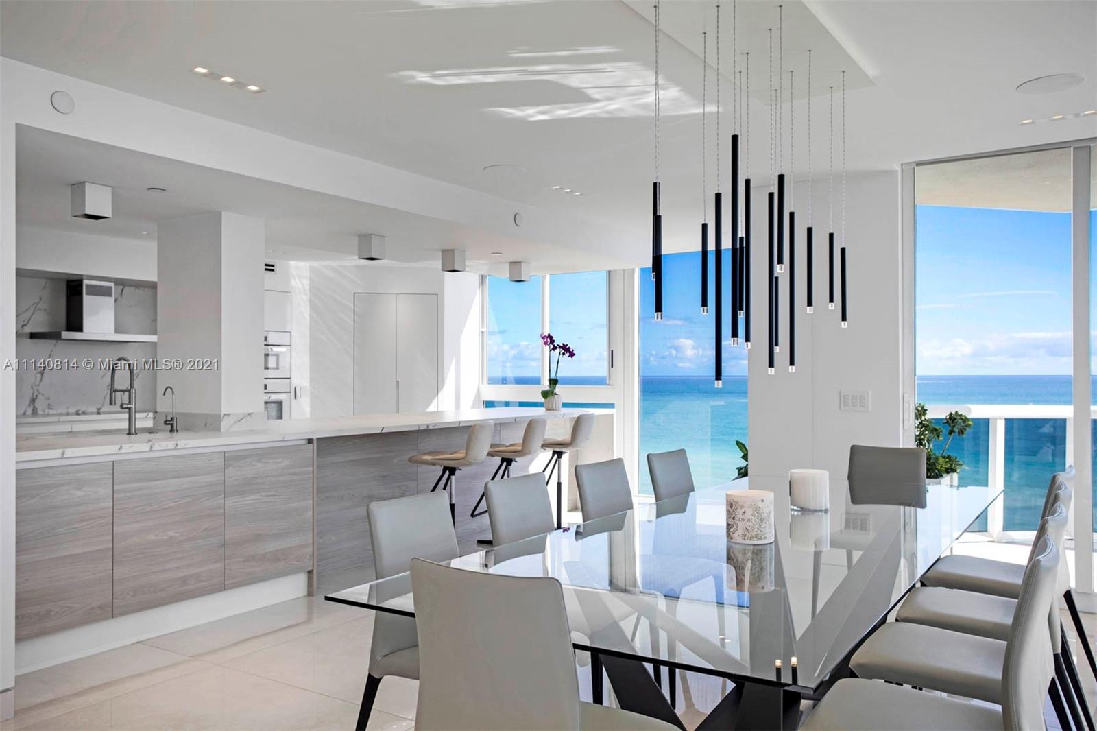 BLUE DIAMOND CONDO - Residential