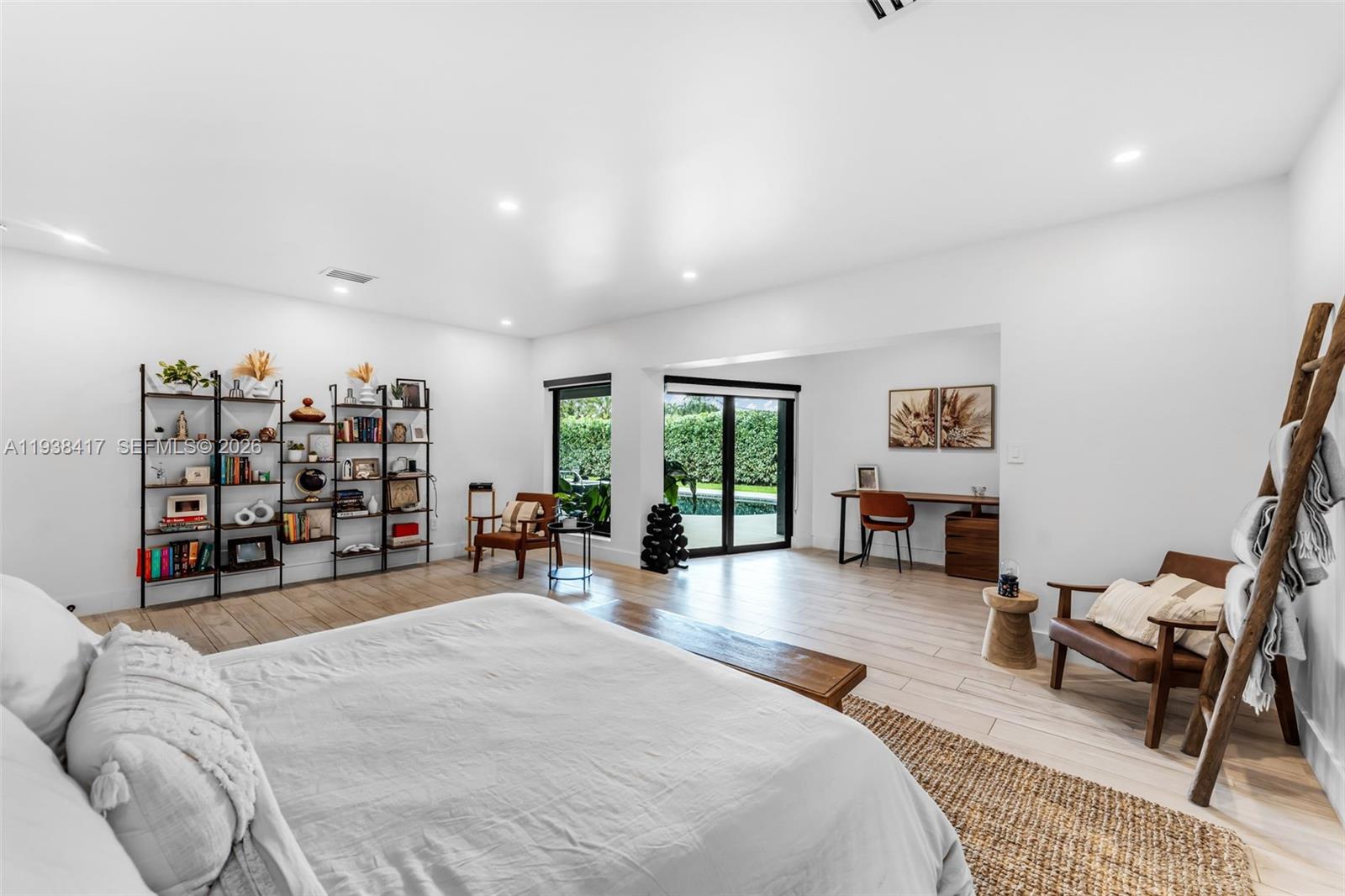 PALMETTO PINES - Residential