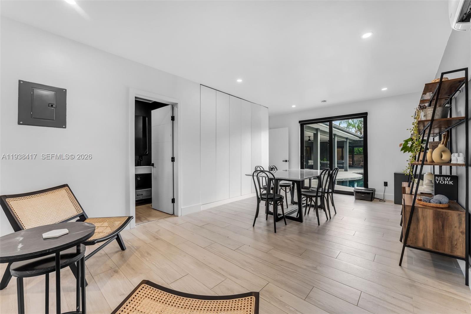 PALMETTO PINES - Residential