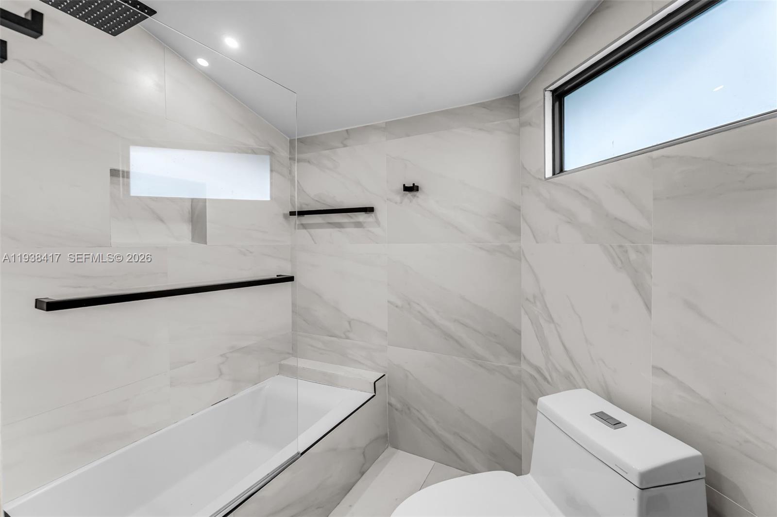 PALMETTO PINES - Residential