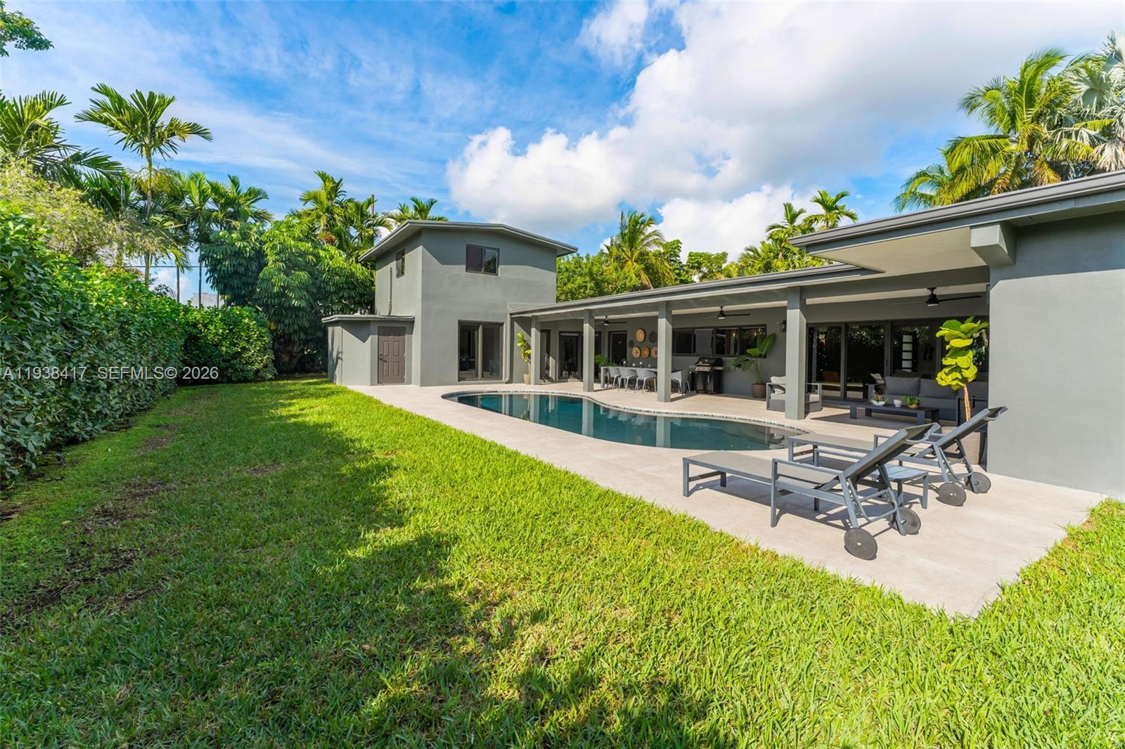 PALMETTO PINES - Residential