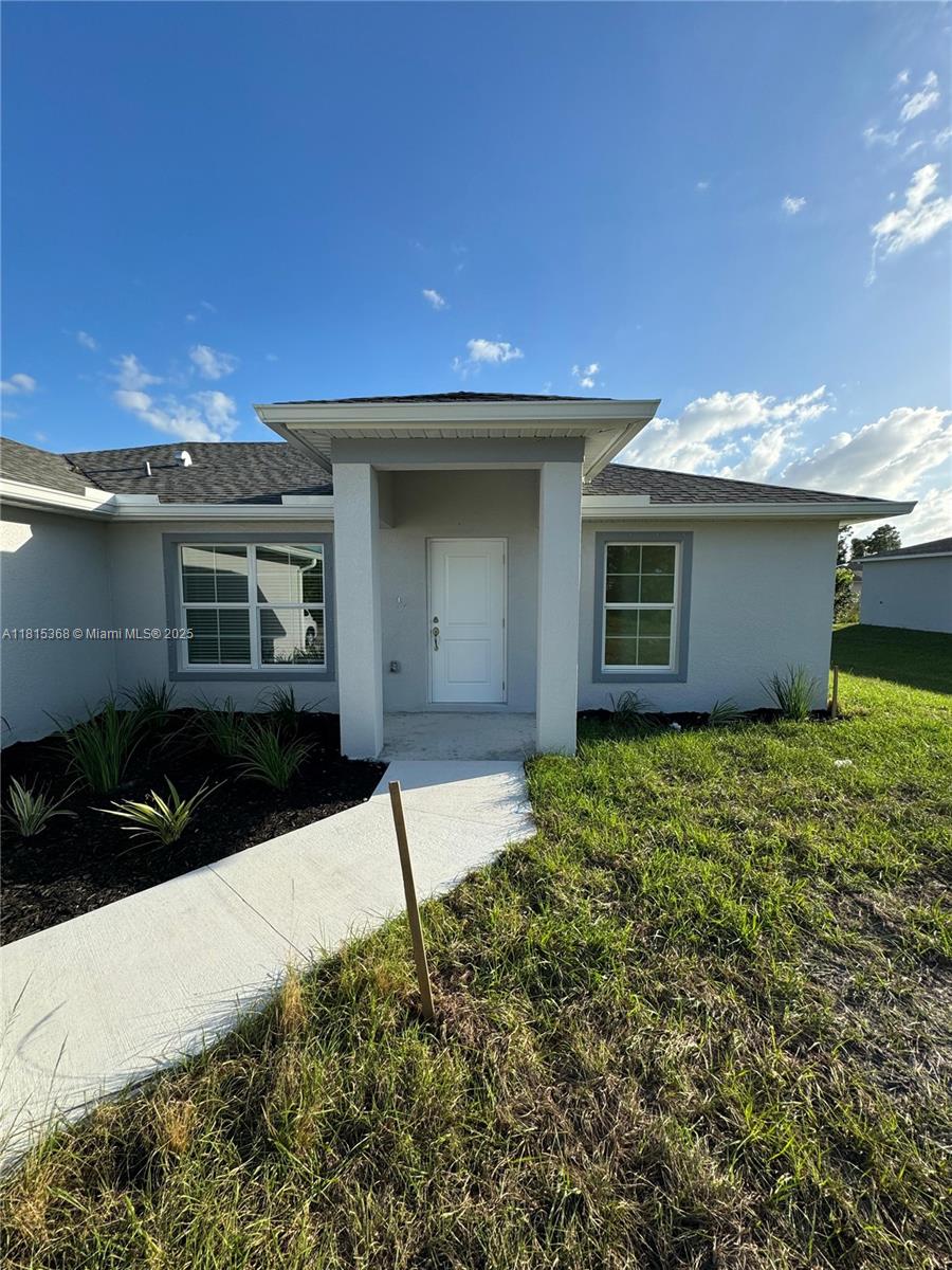 Rental Property at 2811 Karen Ave N Ave, Lehigh Acres, Lee County, Florida - Bedrooms: 5 
Bathrooms: 3  - $2,700 MO.