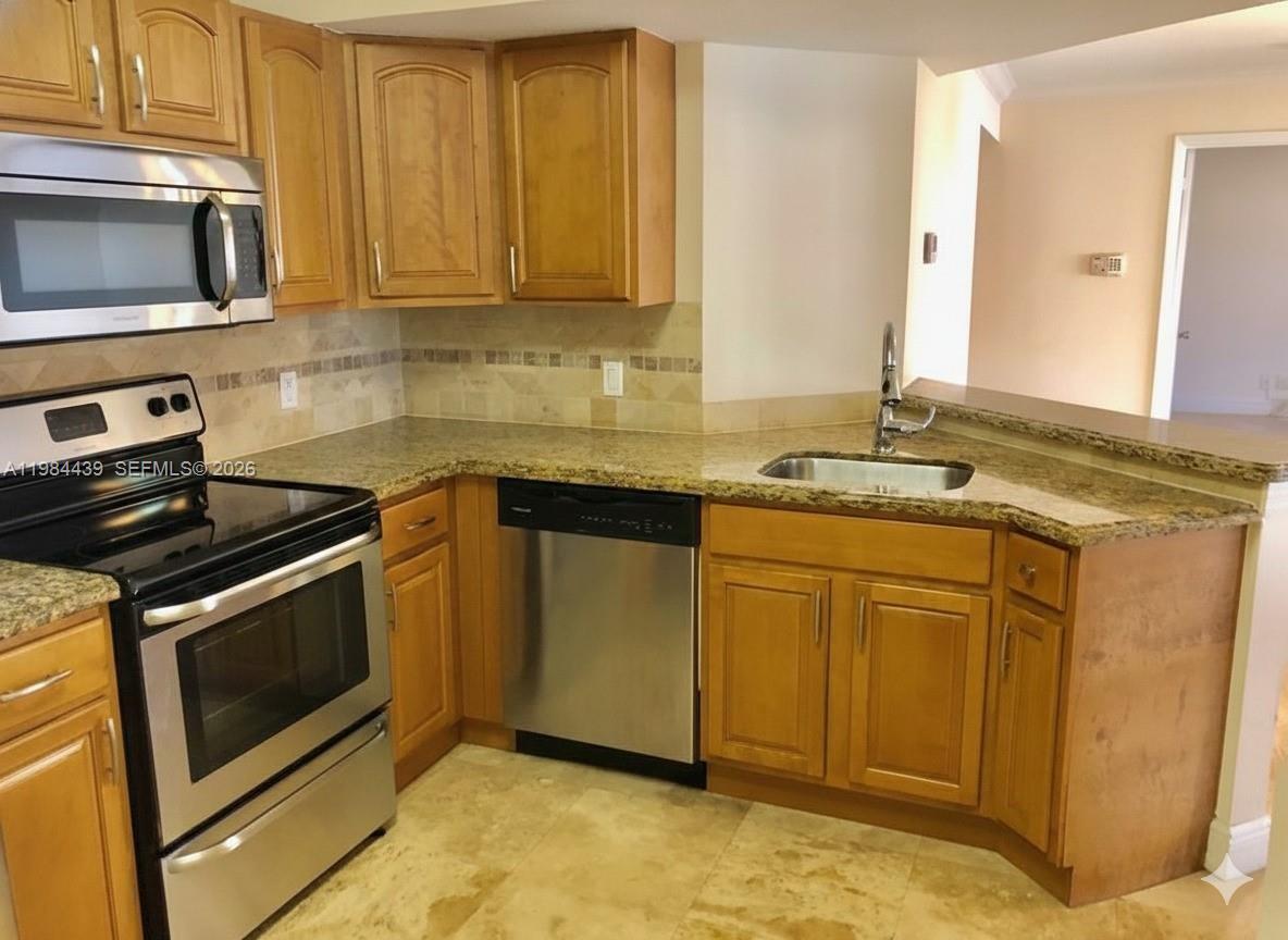 EDGEWATER CONDO - Residential Lease