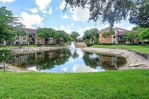 EDGEWATER CONDO - Residential Lease