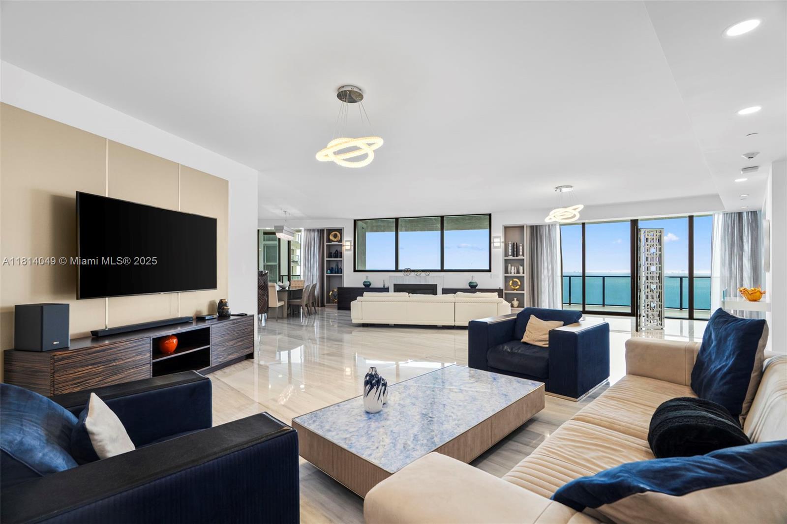 18555 Collins Ave 2105