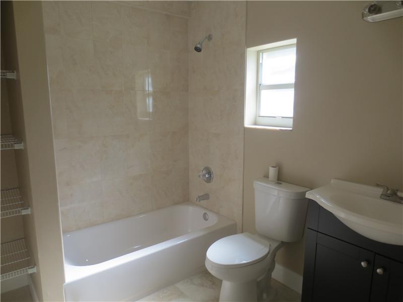 PINEWOOD PARK AMD PL 2ND - Residential