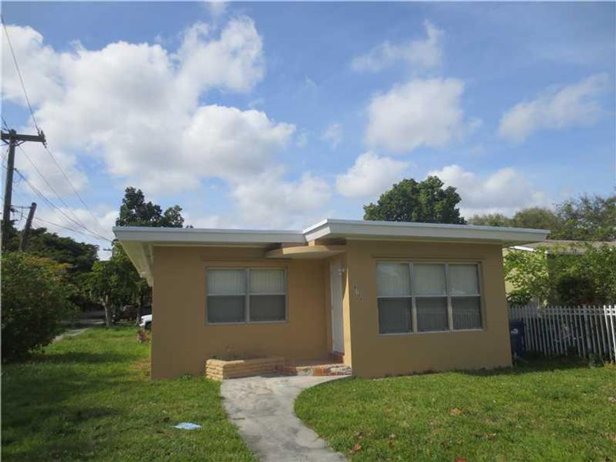 HOUSE IS PENDING ACCEPTING BACKUP OFFERS.