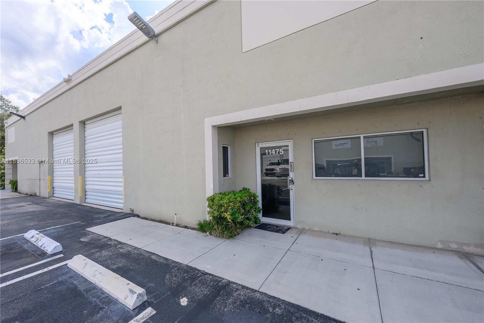 11467 NW 34th St 11475