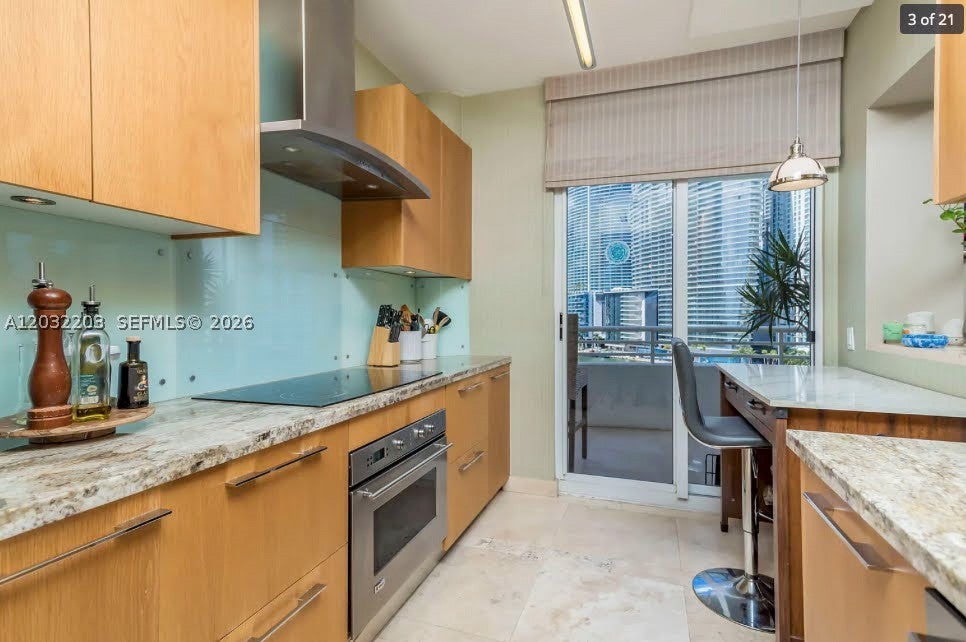 888 Brickell Key Dr 1004