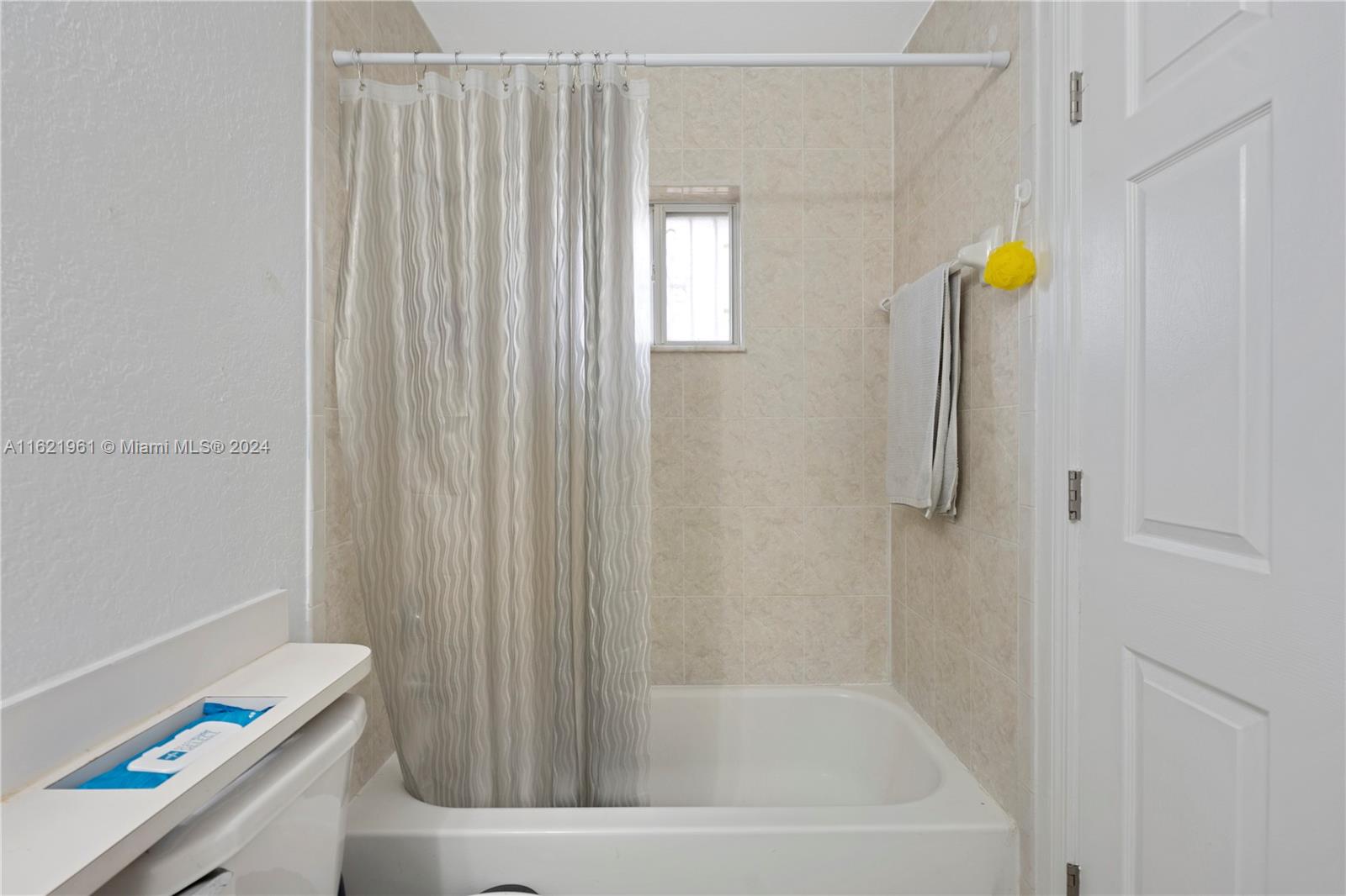 LAKE LUCERNE SEC 7 - Residential