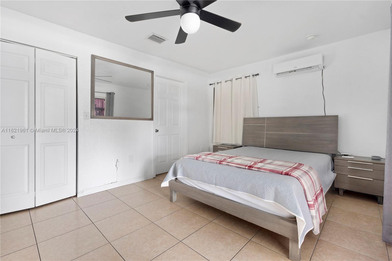 LAKE LUCERNE SEC 7 - Residential